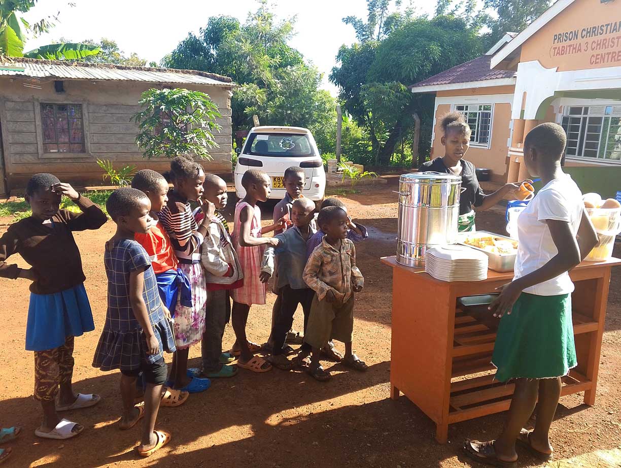 Serving Food to Children at Tabitha 3 Serving Food to Children at Tabitha 3